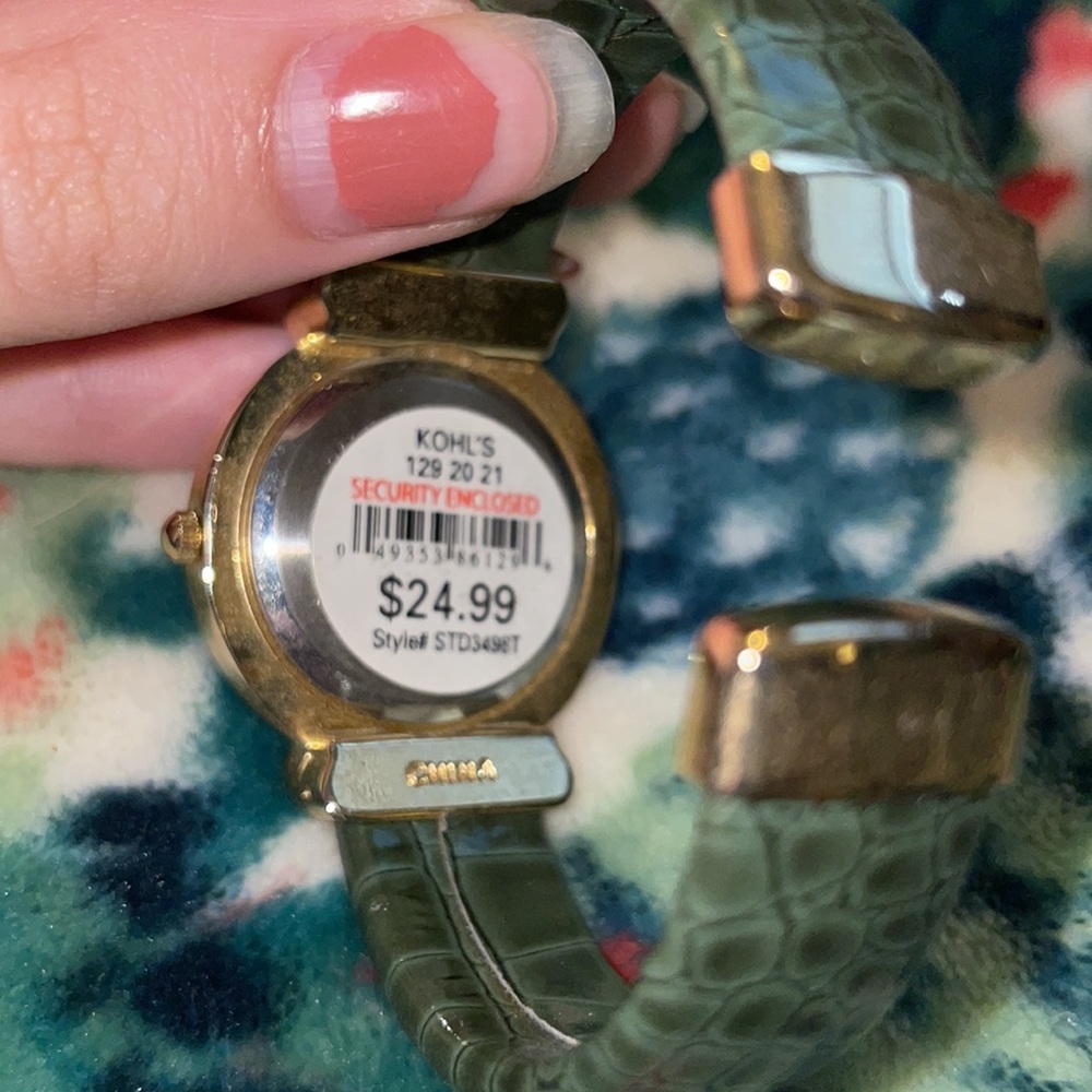 Watch - Picture 7 of 7